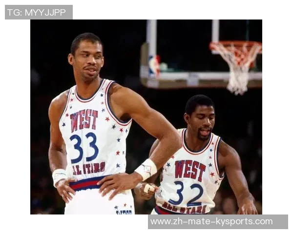 白人篮球明星的传奇之路与他们在NBA的辉煌成就分析 白人篮球明星的传奇之路与他们在NBA的辉煌成就分析